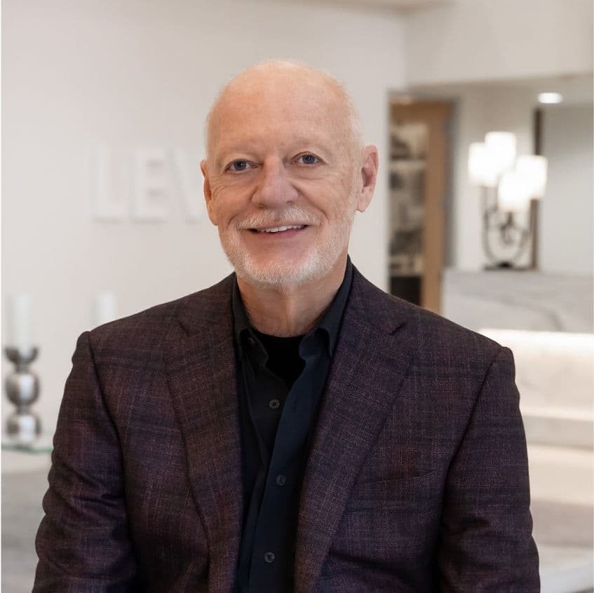 Larry Norris headshot